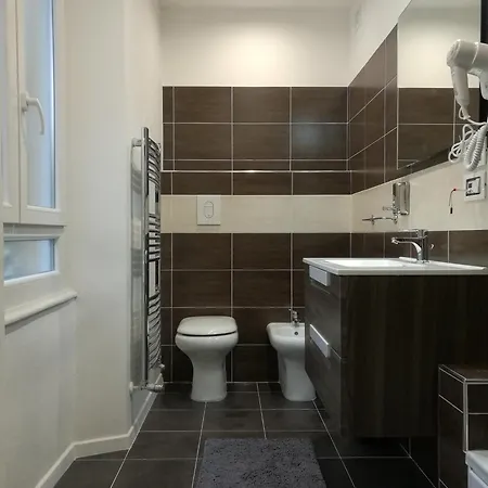 Voyage Deluxe Master Guest house La Spezia